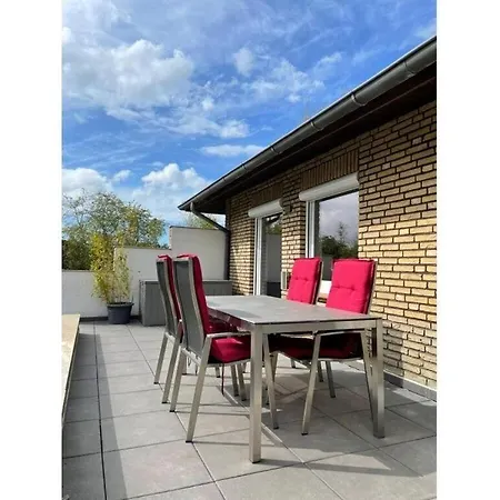 Vakantiehuis Lovely Holiday With Sauna Hooksiel